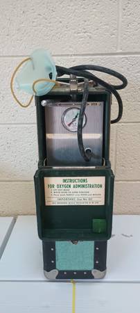 Photo portable oxygen tank $50