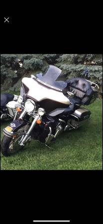 Photo 1998 Harley FLHTCUI $5,500
