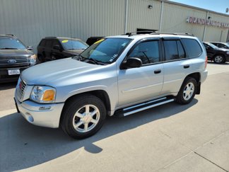 Photo Used 2009 GMC Envoy SLE w Sun And Sound Package for sale