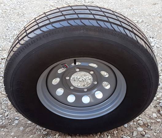 Photo 15 Gladiator Trailer Tire 225-75-R15E on 15x6 6 Lug Silver Mod Wheel $165