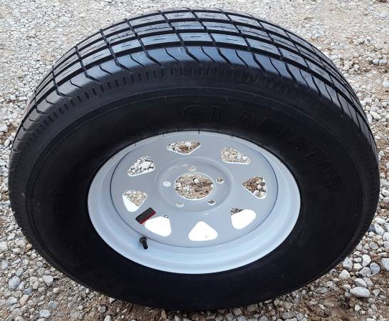 Photo 15 Gladiator Trailer Tire 225-75-R15 on 15x5 5 Lug White Spoke Wheel $165