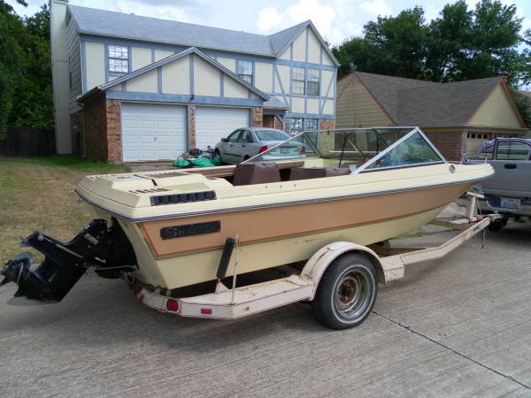 Photo 1739 Bretta Open Bow 140 hp IO - $3,000 (Grand Prairie)