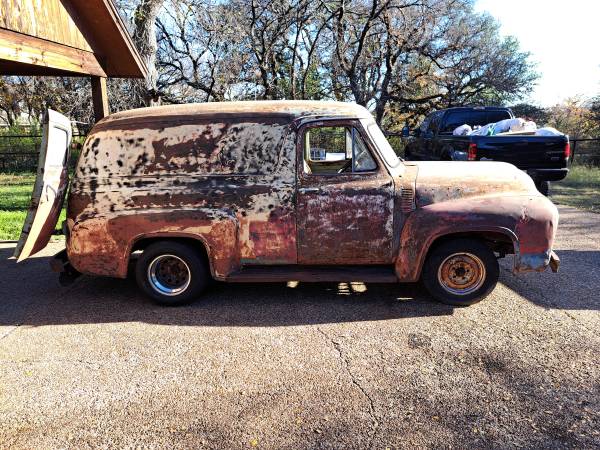 Photo 1954 Ford f100 panel truck deluxe - $1 (Fort Worth)