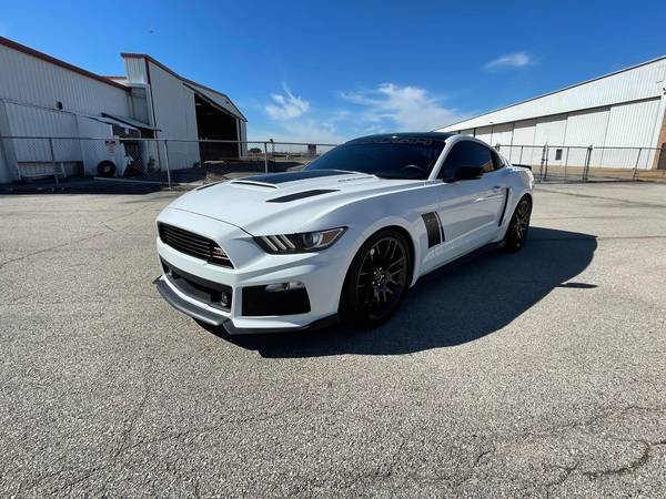 Photo 2017 Supercharged Ford Mustang Roush Stage 3 - $52,000 (Addison)