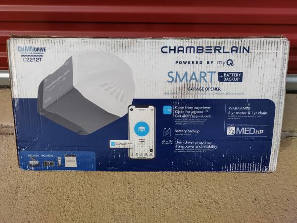 Photo 50 OFF Chamberlain 0.5-HP Smart Chain Drive Garage Door Opener $100