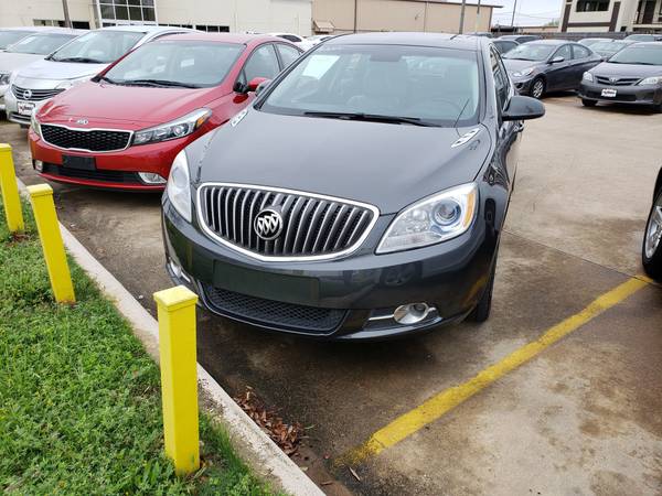 Photo $700-$950 Down  In House Financing Repo Is Ok - $700 (Over 1000 cars bad credit $700-950 Down BUY HERE PAY HE)