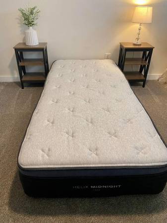 Photo Helix Luxe Midnight Twin XL Mattress $330