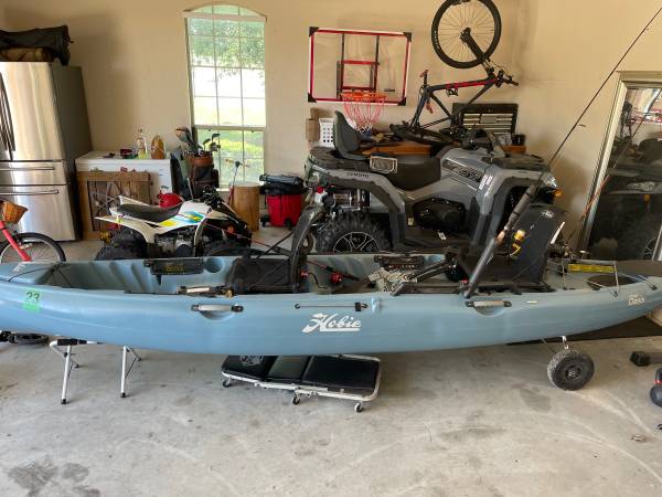 Hobie Mirage Oasis Kayak $4,300