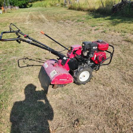 Photo Honda FRC 800 tiller works great $1,650