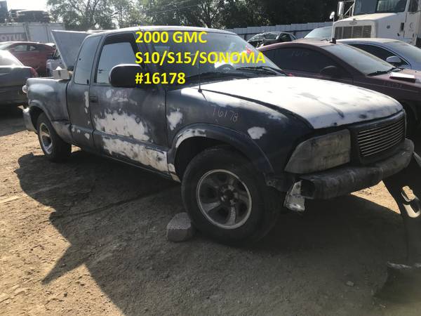 Photo PARTING OUT A 2000 GMC S10S15SONOMA 16178