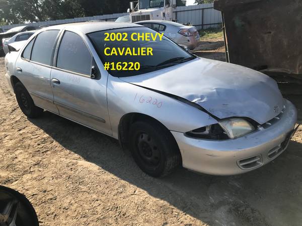 Photo PARTING OUT A 2002 CHEVY CAVALIER 16220