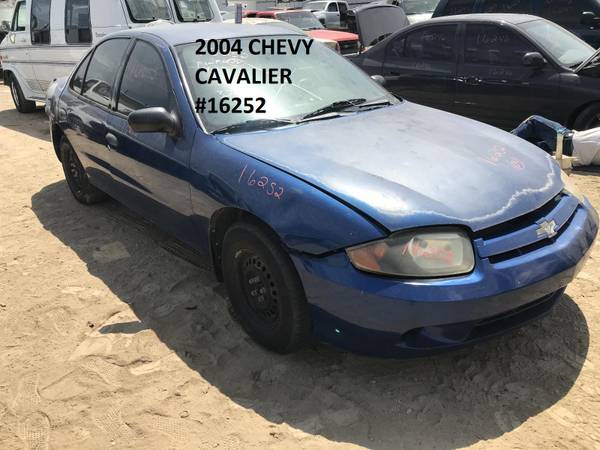 Photo PARTING OUT A 2004 CHEVY CAVALIER 16252