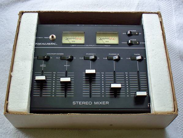 Photo Radio Shack Stereo Mixer $50
