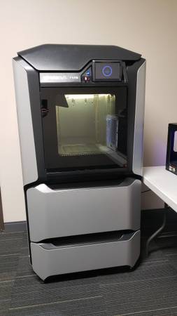 Photo USED 2019 STRATASYS F170 3D PRINTER WITH SUPPLIES AND MATERIALS $15,000