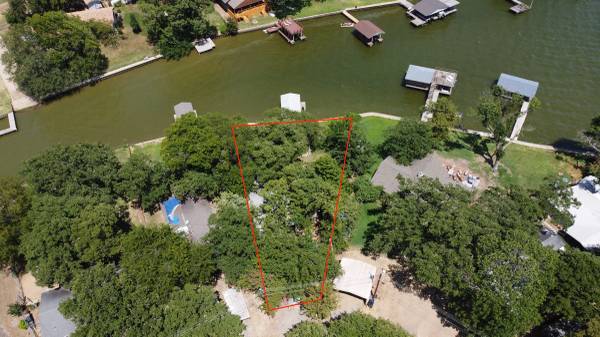 Waterfront Manufactured Home on Cedar Creek Lake - Priced to Sell Now $169,750