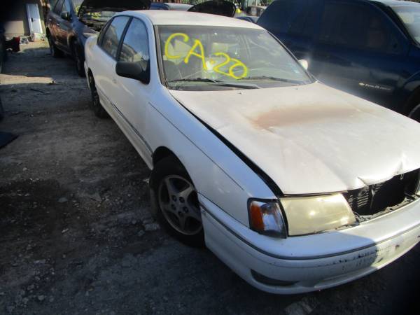 Photo 1998 TOYOTA AVALON - PARTING OUT - CA-20- STK15280