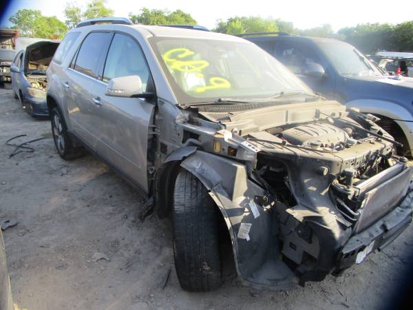 Photo 2009 GMC ACADIA - PARTING OUT - CA-9 - STK15279