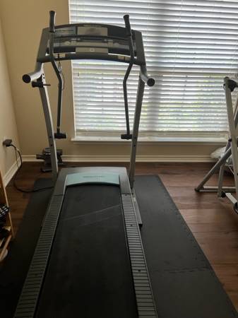 weslo pro treadmill and gazelle edge air walker $100
