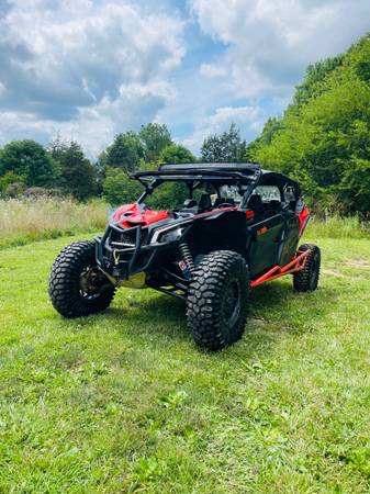 Photo 2019 Can-am X3 max 64 $20,000