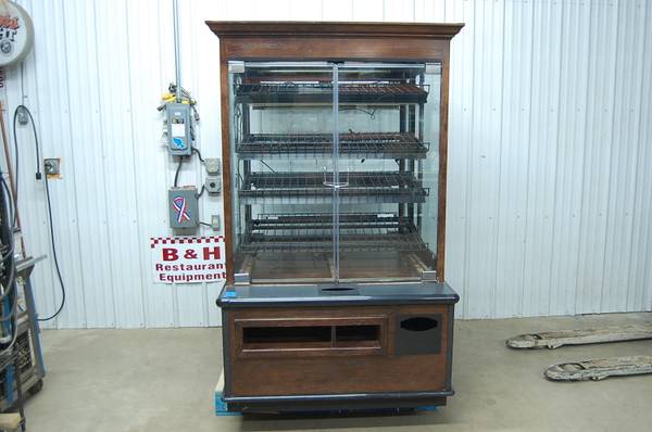Marco 45 x 62 Island Grocery Bakery Donut Muffin Bagel Bread Display $1,495