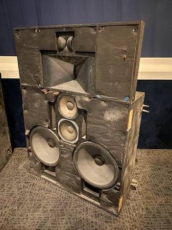 Photo Movie Theater Speakers and Amps $1,000