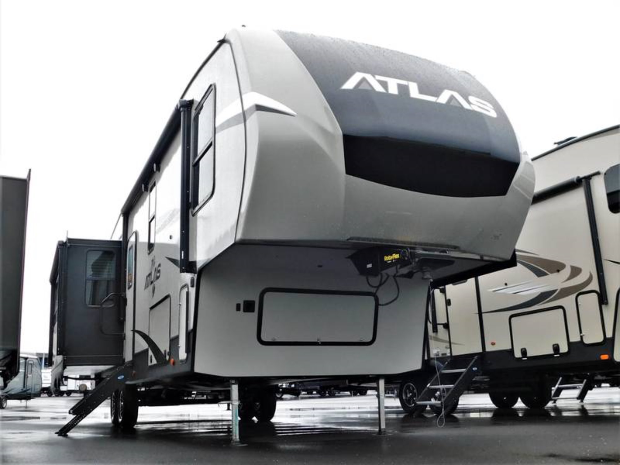 2020 Dutchmen ATLAS 3172RLKB 39995 RV, RVs for Sale Dayton, OH