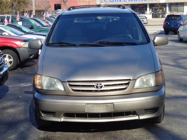 Toyota Sienna Symphony Edition For Sale - ZeMotor