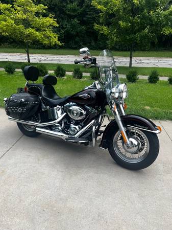 Photo 2011 Harley - Davidson Heritage softail $8900 OBO (must sell) $8,900