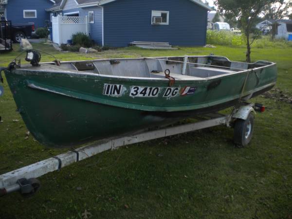 Photo Vintage Aluminum Boats with Titles $500