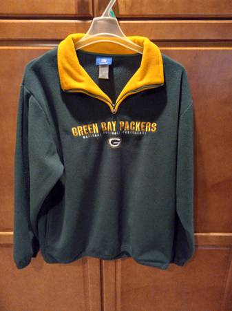 Womens or Mens Green Bay Packer Fleece - Like New $25