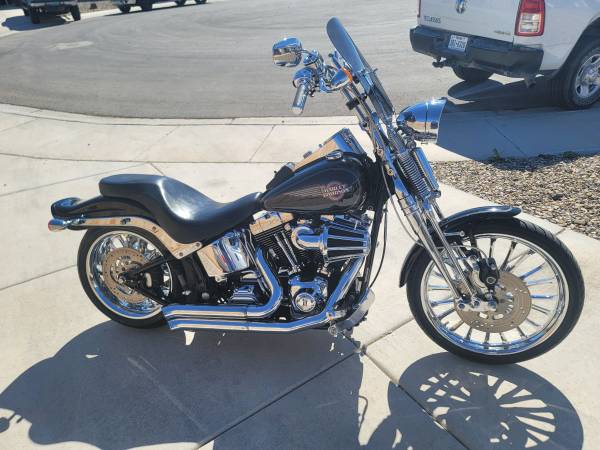 Photo Harley Davidson Springer $11,900