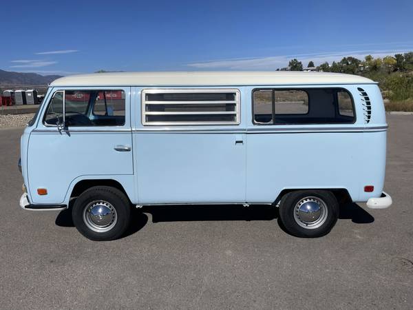 Photo 1970 Volkswagen VW Bus - $32,000 (Colorado Springs)