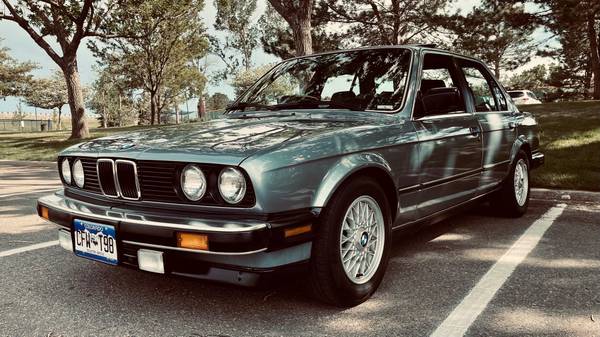 Photo 1987 BMW 325i - $21,900 (AURORA)