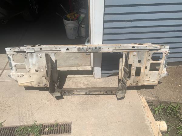 Photo 1997 Ford F150 F250 F350 Parts Cheap $1