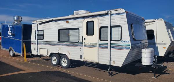 Photo 1997 Komfort 22 travel trailer $6,200