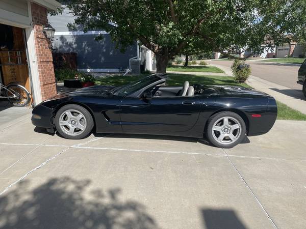 Photo 1998 C5 Corvette $18,000