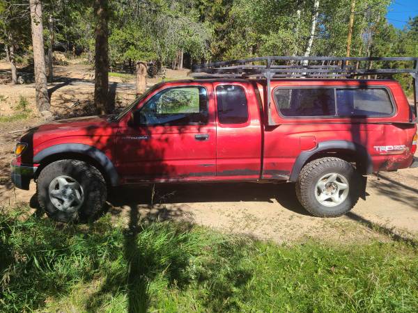 Photo 2004 Toyota Tacoma, SR5, Off-road package, 4WD $15,000