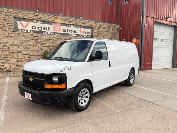 Photo 2012 Chevy 1500 Express AWD Cargo Van (With Contractor Package) - $19,950 (COMMERCE CITY)