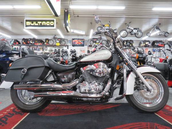 Photo 2012 Honda Shadow 750 -LOW MILES(Steeles Cycle Buy,Sell,Trade,Consign) $4,399