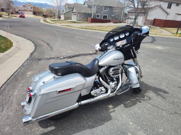 Photo 2015 Street Glide Special $13,495