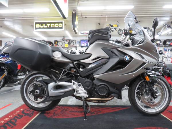 Photo 2016 BMW F800GT - SOLD (Steeles Cycle Buy,Sell,Trade,Consign) $7,899