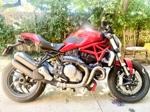 Photo 2017 Ducati Monster 1200 $12,000