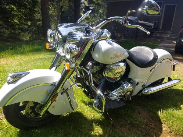 Photo 2017 Indian Chief Classic $12,000