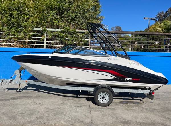 Photo 2018 Yamaha Marine AR190 Best Boat $23,000