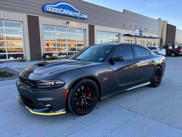 Photo 2019 Dodge Charger RT Scat Pack - $42,950 (Good Car Buys.com)