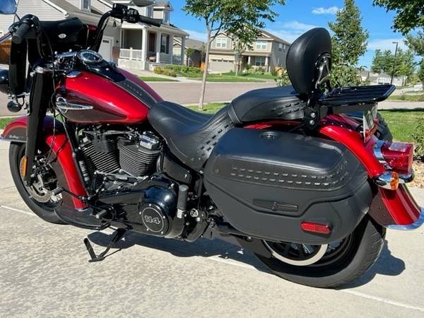 Photo 2019 Harley Davidson Heritage Classic 114 $17,000