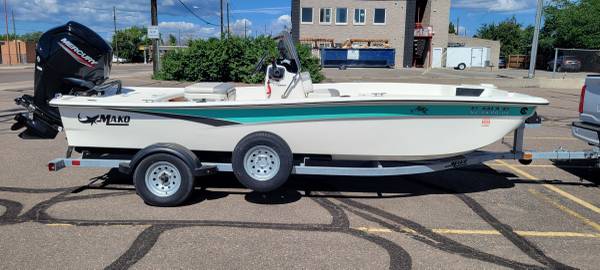 2020 Mako Pro Skiff 17CC Fishing Boat $18,000