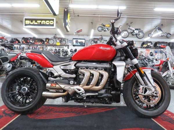 Photo 2020 Triumph Rocket III R (Steeles Cycle Buy,Sell,Trade,Consign) $17,499