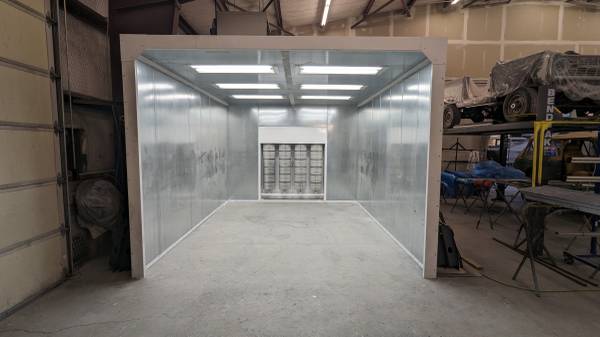 Photo Auto Body Prep Station Spray Booth $16,500