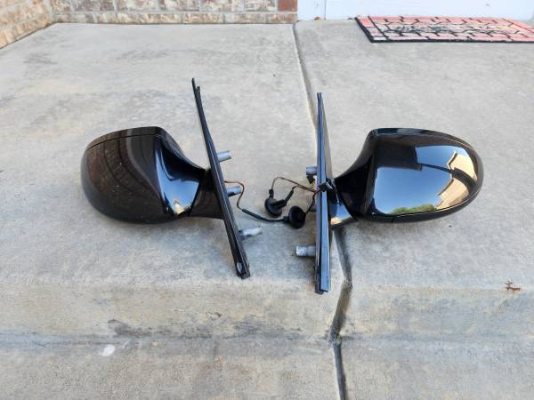 Photo BMW E60 M5 MIRRORS OEM $600